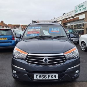 Rodius 2.2 EX Diesel 7 Seater From £8,995 + Retail Package